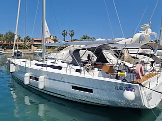 Dufour 530 Grand Large  - External image