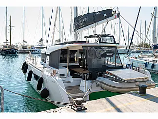 Lagoon 40 - External image