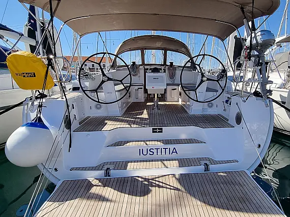 Bavaria Cruiser 46 - Immagine esterna