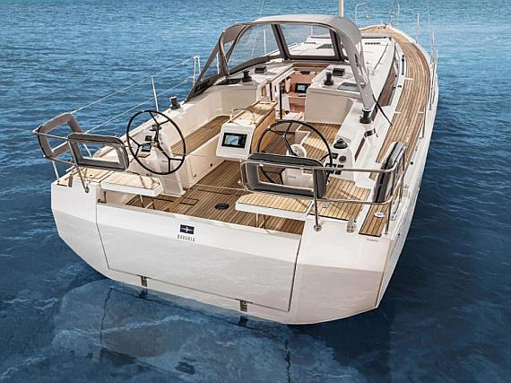 Bavaria C38