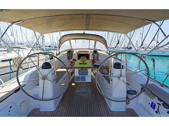 Bavaria 40