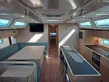 D&D Kufner 56 - 5 cab - Internal image