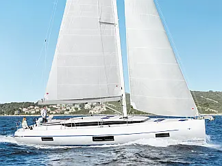 Bavaria C45 (5 cbs) - External image