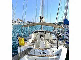 Sun Odyssey 36i - External image