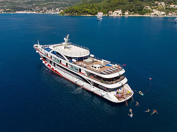 Luxury Motor Yacht