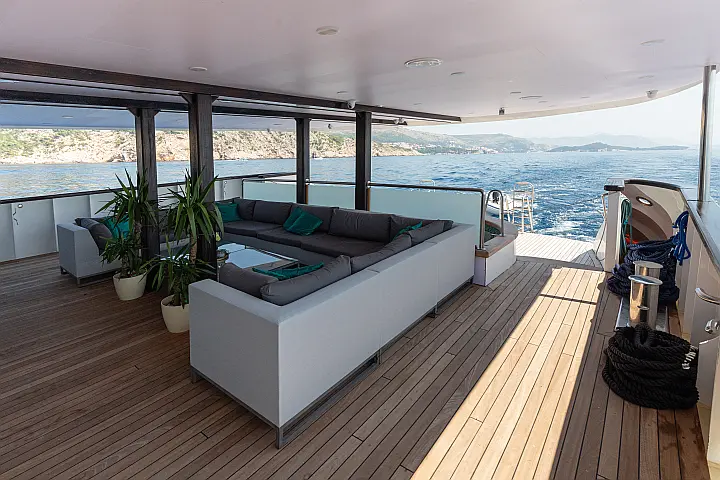 Luxury Motor Yacht - 