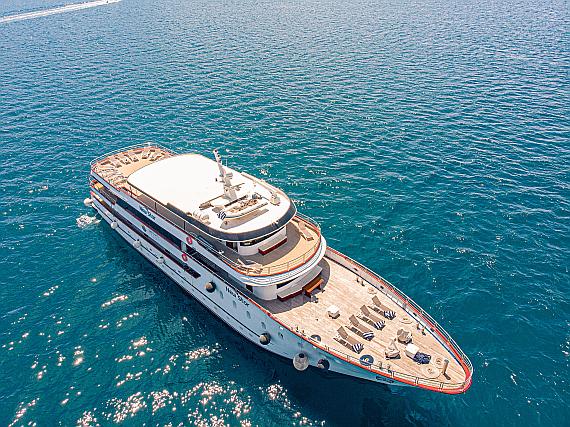 Luxury Motor Yacht
