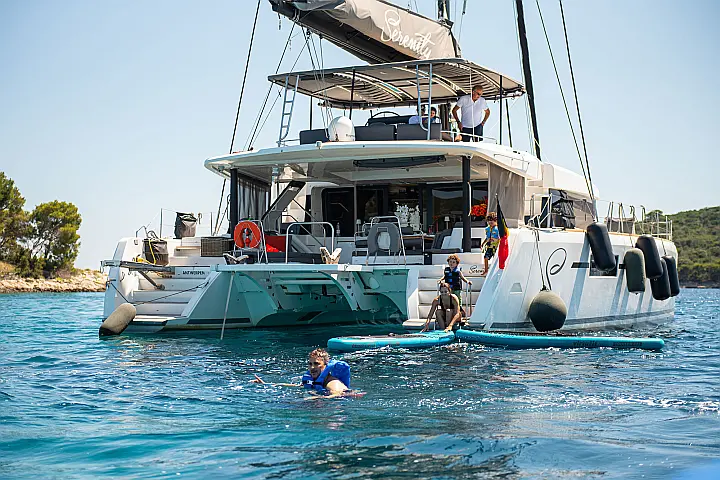 Lagoon 52 - 