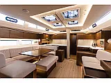 Bavaria C57 - Internal image