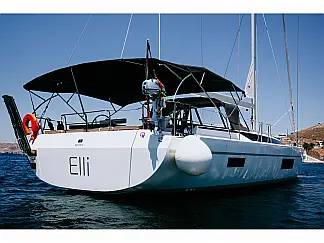 Bavaria C57 - External image