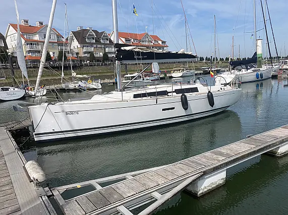 Dufour 335 Grand Large