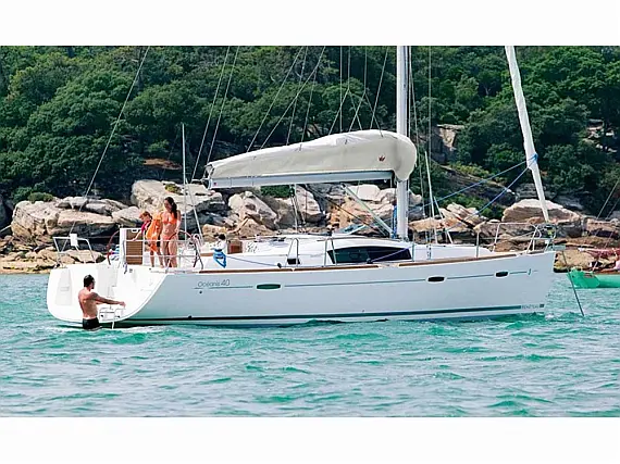 Oceanis 40