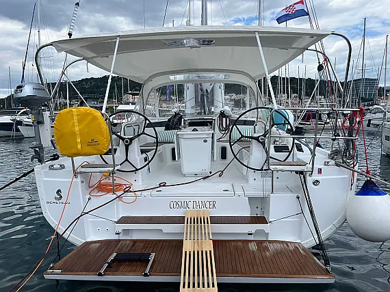 Oceanis 40.1 - Immagine esterna