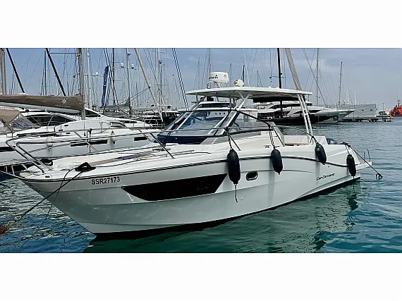 Cap Camarat 10.5 WA