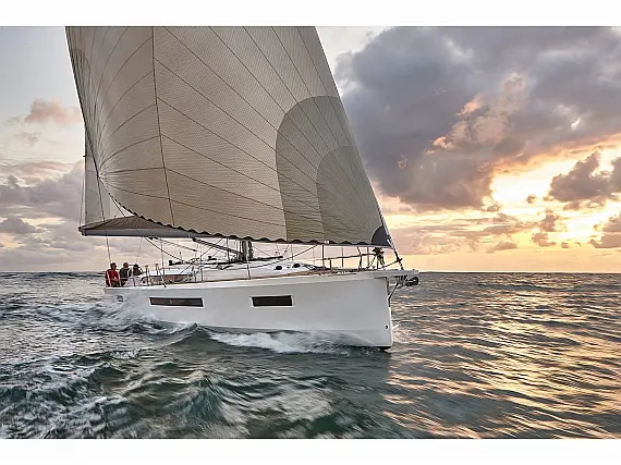 Sun Odyssey 490