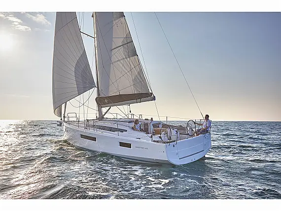 Sun Odyssey 410 - Immagine esterna