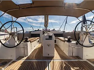 Sun Odyssey 440 - External image
