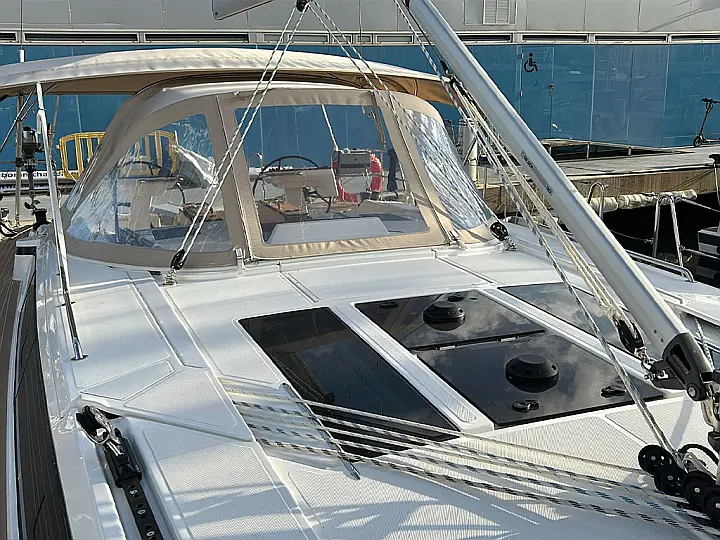 Bavaria C46 - 