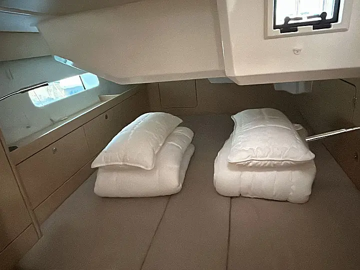 Bavaria C46 - 
