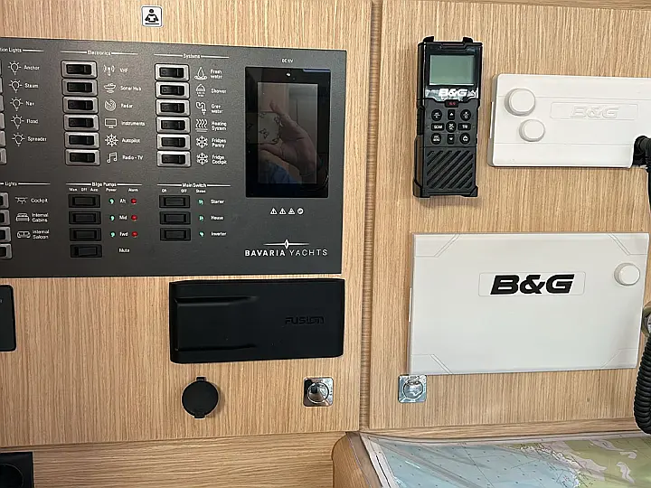 Bavaria C46 - 