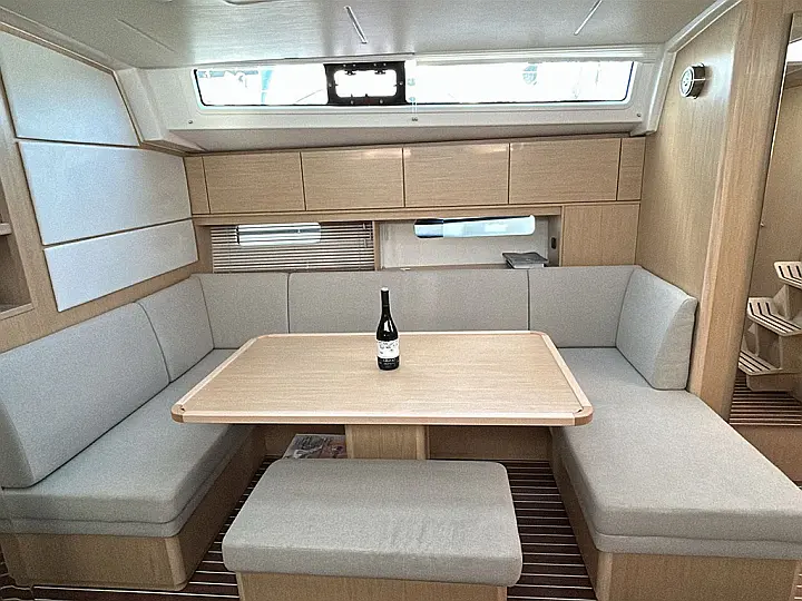 Bavaria C46 - 