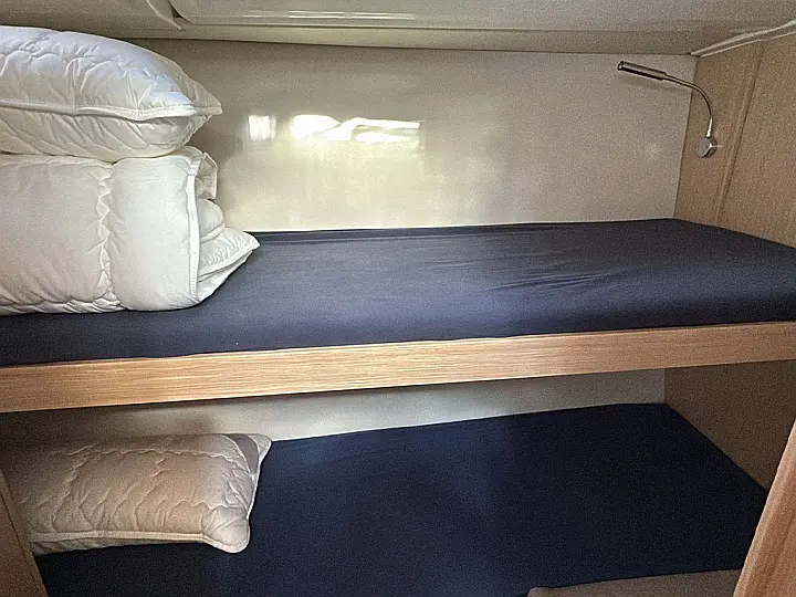 Bavaria C46 - 