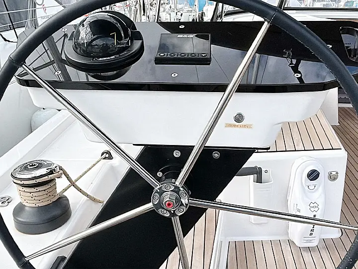 Dufour 470 - 