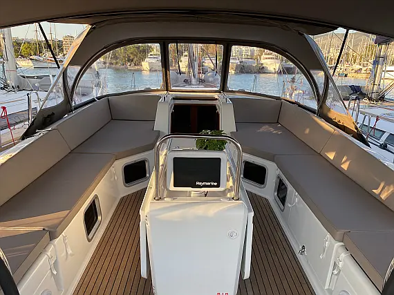 Jeanneau 54