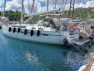 Bavaria 51 Cruiser - External image