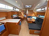 Bavaria C42 - Internal image