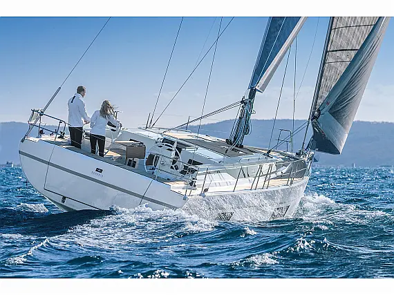 Bavaria C45