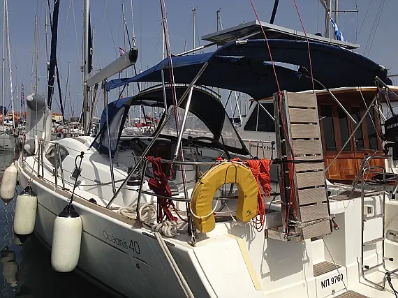 Oceanis 40
