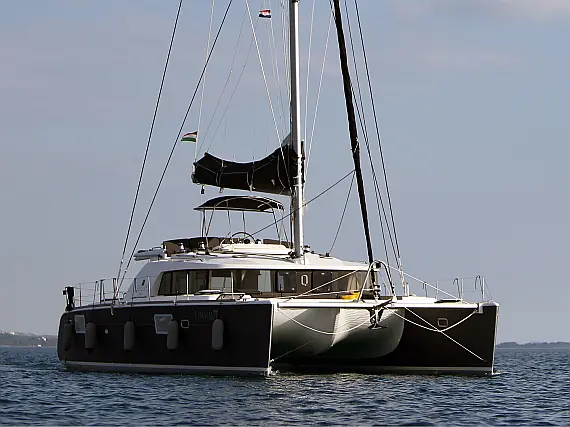 Lagoon 440 