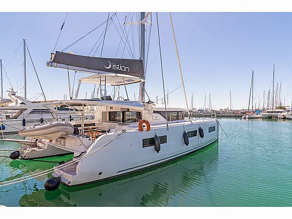 Lagoon 46 A/C & GEN & WM