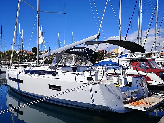 Sun Odyssey 490