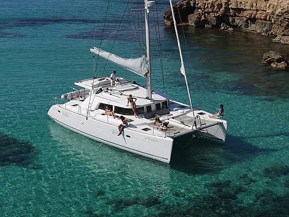 Lagoon 440