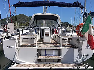 Oceanis 38 - External image