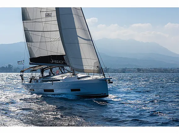 Dufour 470