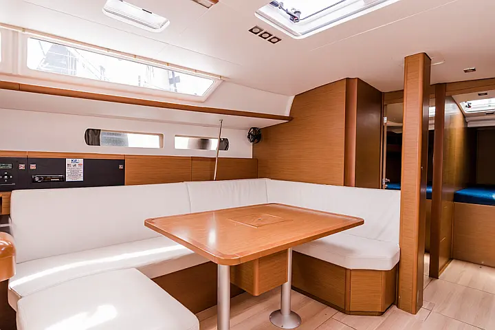 Sun Odyssey 479 - 