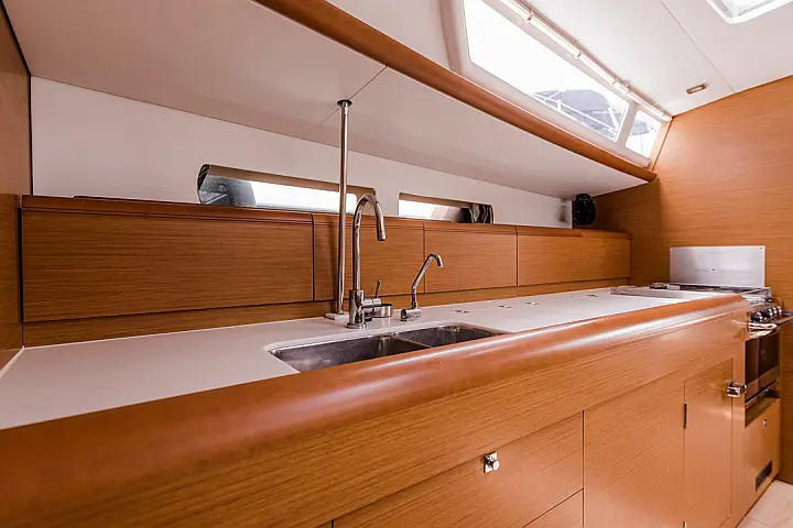 Sun Odyssey 479 - 