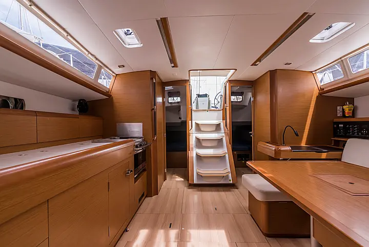 Sun Odyssey 479 - 