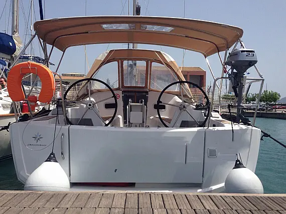 Sun Odyssey 349