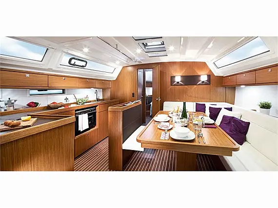 Bavaria 46 Cruiser - Internal image