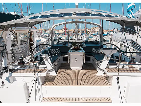Oceanis 51.1