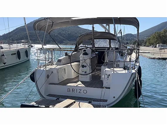 Bavaria Cruiser 33
