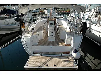 Bavaria Cruiser 33 - External image