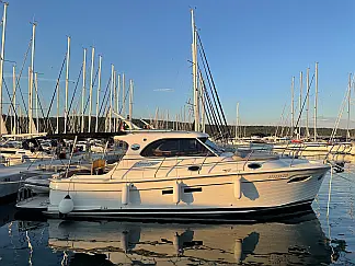 ADRIANA 36 BT (21) - External image