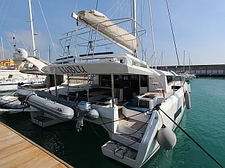 Dufour Catamaran 48 5c+5h - [External image]
