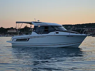 Merry Fisher 795 - External image