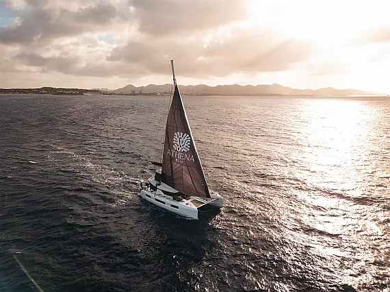 Lagoon 51
